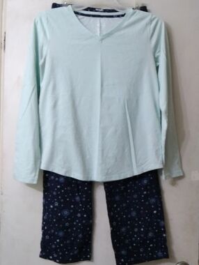 Sonoma PJ Set, Mint Blue Top w/ Navy Starry Pajama Pants Women's Sz Medium